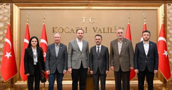 Yeşilay Genel başkanından Kocaeli Valimize ziyaret