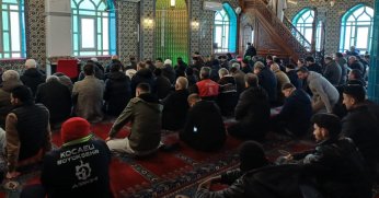 Akça Camii ibadete yeniden açıldı