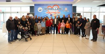 Derince’de Engeller Yüzme ile Aşılıyor