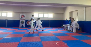 Karate kuşak imtihanı coşkuyla gerçekleşti