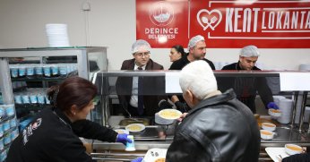 Derince Kent Lokantası’nda Gönül Sofraları Kuruluyor