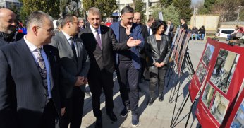 Gölcük'te anlamlı sergi