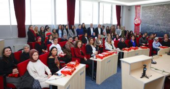 Derince Belediyesi’nde  Emekçi Kadınlar Günü Kutlaması