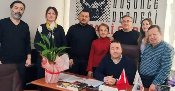 Dünya emekçi kadınlar günü kutlu olsun