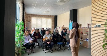 Telefonda fazla vakit  Aile' de  büyük sorun 