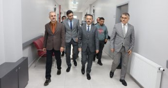 Vali Aktaş, Çayırova İlçe Sağlık Müdürlüğü Yeni Binasında İncelemelerde Bulundu