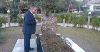 BAŞBUĞ ALPARSLAN TÜRKEŞ’İ RAHMET VE MİNNETLE ANIYORUZ