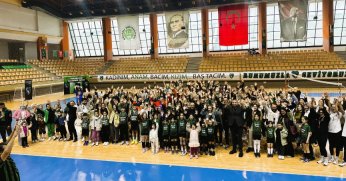 Kocaelispor, yıllar sonra yüzünü voleybol ve basketbola çevirdi
