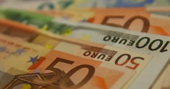 15 Nisan 2025 Güncel Dolar ve Euro Fiyatları