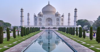 Aşkın En Beyaz Hali: Tac Mahal’in Gözyaşlarıyla Yazılan Gerçek Hikayesi!
