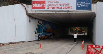 TEM Alt Geçidi Renkleniyor