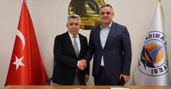 Kandıra Belediyesi'nde İmzalanan Toplu İş Sözleşmesi İşçilerin Yüzünü güldürdü!