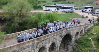 Havaların güzelleşmesiyle birlikte Körfez’de doğa yürüyüşleri de başladı.