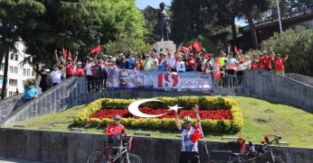 İzmit’te 19 Mayıs Coşkusu Bisiklet Turu İle Başladı