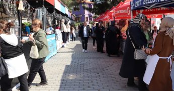 İzmitliler Kapanca Sokak Festivalini çok beğendi! :   “Bu festival her yıl devam etmeli”