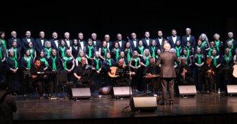 İzmit Belediyesi Türk Sanat Müziği Korosundan muhteşem konser 