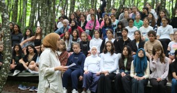 17 noktada 25.300 öğrenciye destek