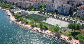 Karamürsel’deki sahalar ilk günkü gibi pırıl pırıl!