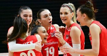 Dört Maçta Dört Galibiyet