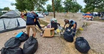 Sahiller Temiz, Tatilciler Memnun!