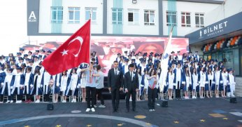 Kocaeli Bilnet’te gurur, coşku ve ilham dolu mezuniyet töreni