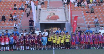 İzmit’in Kurtuluş Kupası coşkuyla tamamlandı