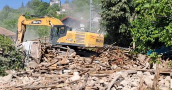 GÖLCÜK BELEDİYESİ RİSKLİ YAPILARA GEÇİT VERMİYOR