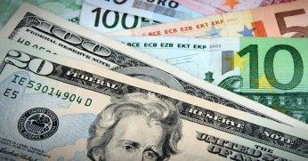 Dolar ve euro yatay seyirde 