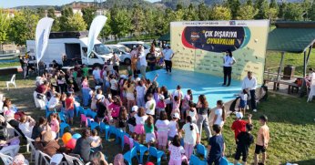 Gölcük Millet Bahçesi çocuk kahkahalarıyla şenlendi