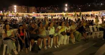 Bu konser Kocaelilileri mest etti