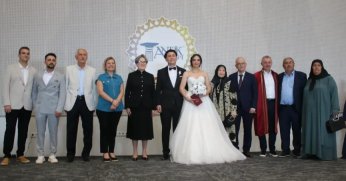 Zeynep Gökçen Okyar ile Kazım Korkulu evlendi.