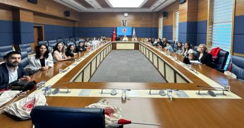 Milletvekili Katırcıoğlu, Ebeveyn Kaybı Yaşamış Çocukları TBMM’de Ağırladı