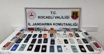  2,5 Milyonluk Kaçak Telefon Operasyonu