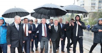 Başkan Büyükakın'dan sağanak  yağış altında denetim