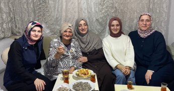 Kartepe’de Büyüklerin Yalnızlığına Dokunan Sıcak Bir El