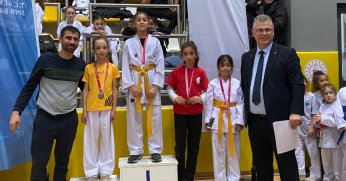 Başiskeleli Genç Karatecilerden Büyük Zafer