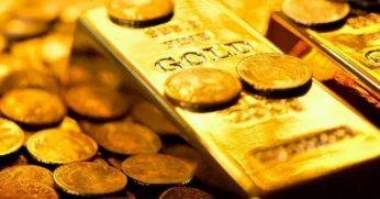 Altın fiyatları ilk kez 4 bin 500 doları aşarak yeni rekor kırdı