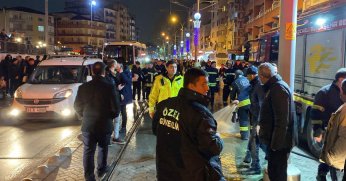 Tramvayın altında kalan yaşlı kadın 2 günlük yaşam mücadelesini kaybetti