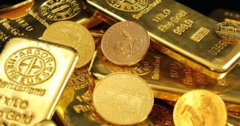 Altın fiyatları 4.400 doların altına gerilerdi