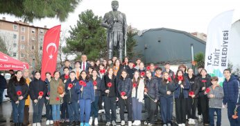 İzmit, Yahya Kaptan’ı ölümünün 106’ncı yılında saygıyla andı