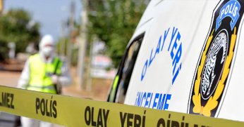 Kamyonun Altında Kalan 65 Yaşındaki Kadın Hayatını Kaybetti