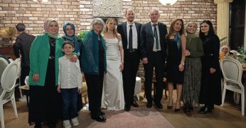 Alman damattan Türk bayrağına saygı mesajı