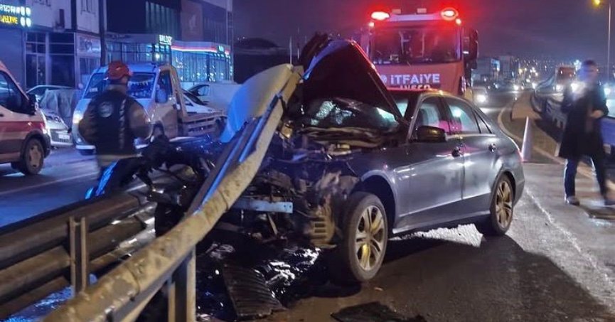 Sürücü Kazayı Yara Almadan Atlattı