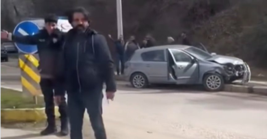 Gölcük’te Trafik Kazası: 1 Kişi Yaralandı