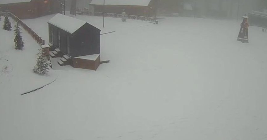 Kartepe'de lapa lapa kar yağıyor