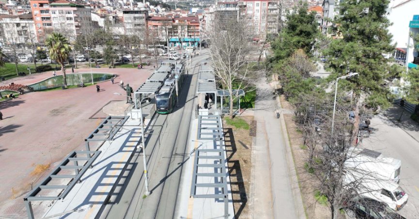 Akçaray tramvay hattının yolcu kapasitesi iki katına çıkarılıyor