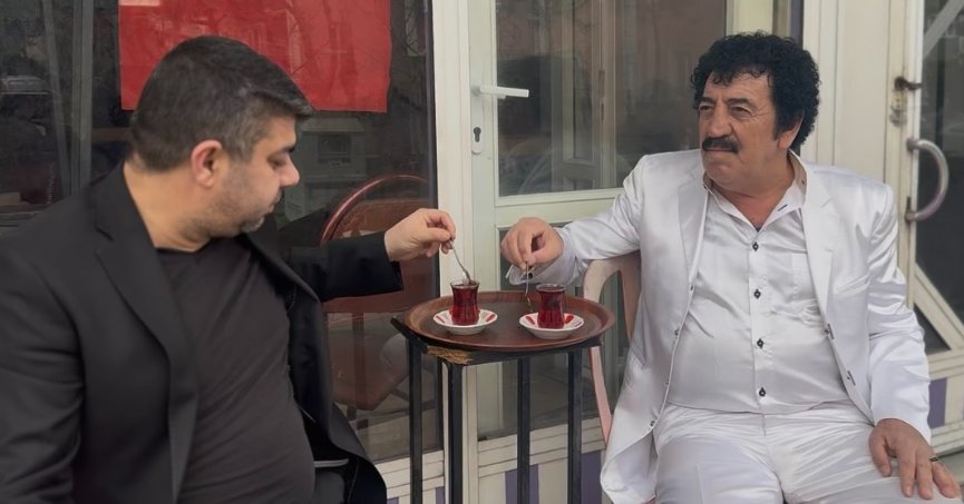 Müslüm Gürses'e benzerliğiyle herkesi şaşırttı, görenler dönüp bir daha baktı