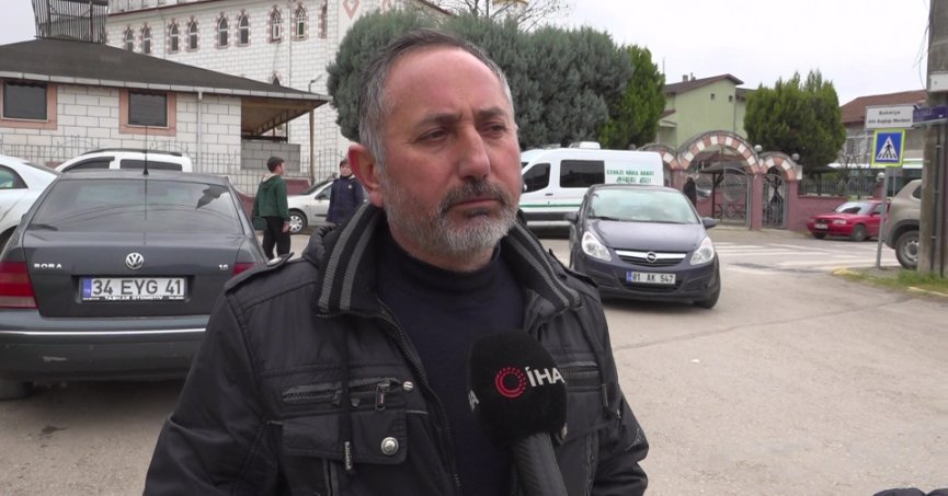 Adliye önünde kalbinden bıçaklanarak öldürülen Emrah'ın amcası konuştu