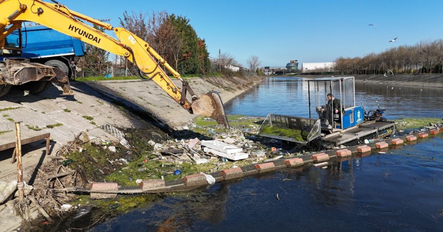 Kocaeli’de 12 metreküp atık denize ulaşmadan toplandı
