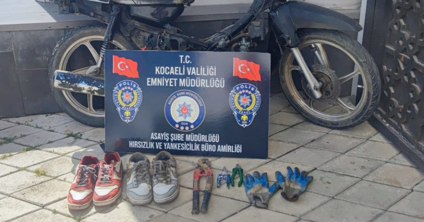 200 bin liralık kablo çalan hırsızların bindiği motosiklet de çalıntı çıktı
